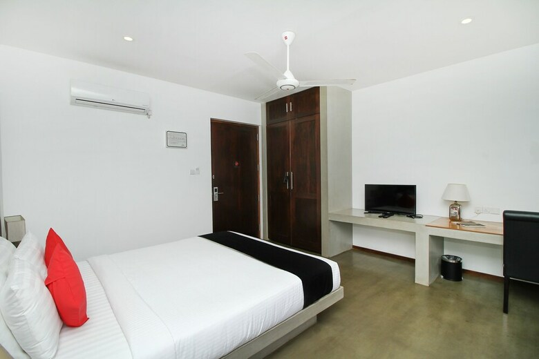 Hotel Capital O 402 Serendiva Beach Resort