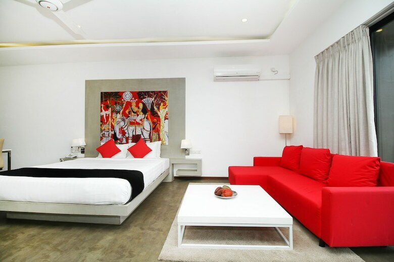 Hotel Capital O 402 Serendiva Beach Resort
