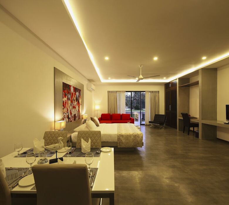 Hotel Capital O 402 Serendiva Beach Resort