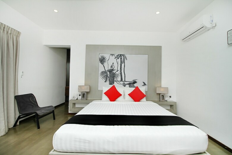 Hotel Capital O 402 Serendiva Beach Resort