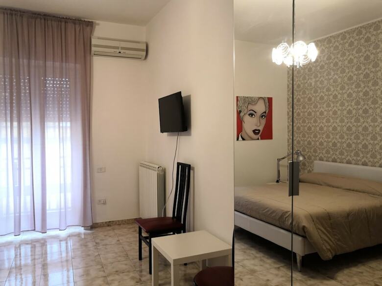 Bed Anthos
