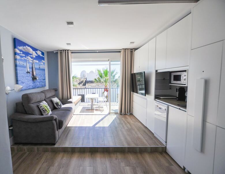 Apartamentos Sitito Do�a Lola Con Aparcamiento