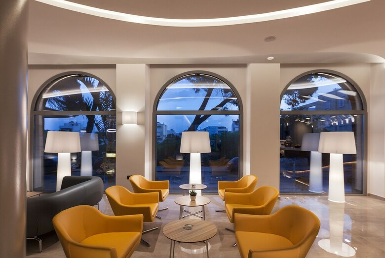 Blue Lagoon City Hotel