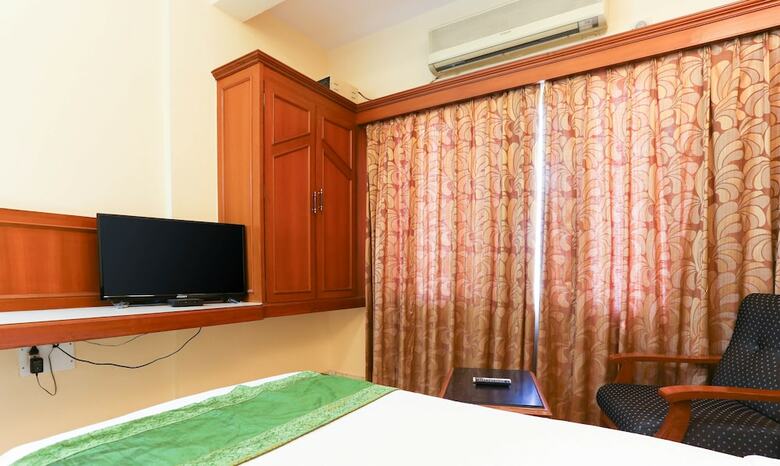Hotel Treebo Trend Adarsh Inn Gandhi Nagar