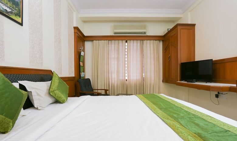 Hotel Treebo Trend Adarsh Inn Gandhi Nagar