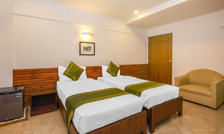 Hotel Treebo Swamini Niwas