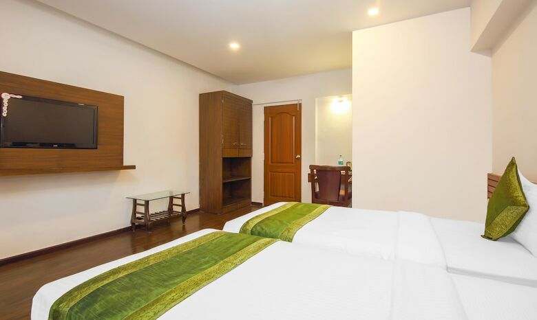 Hotel Treebo Swamini Niwas