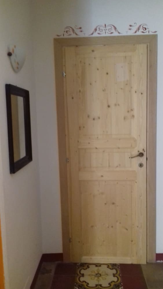 S'attobiu B&B