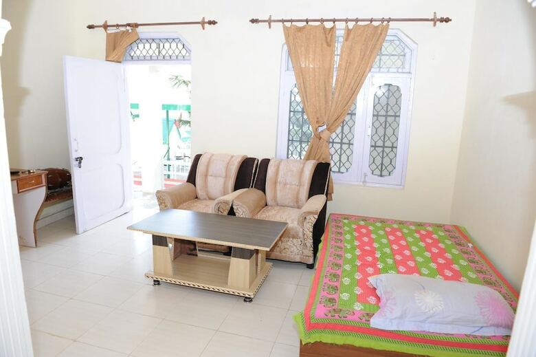 Hotel Shilpi Shavala