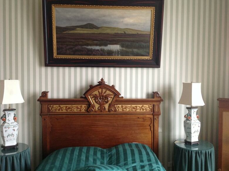 Aar�sund Badehotel
