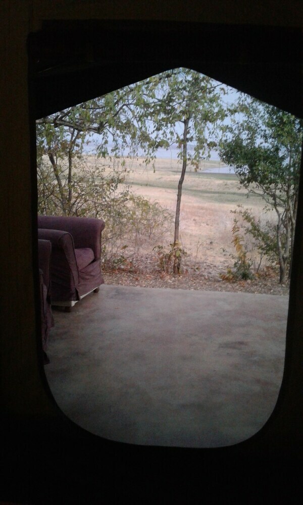 Posada Warthogs Bush Camp