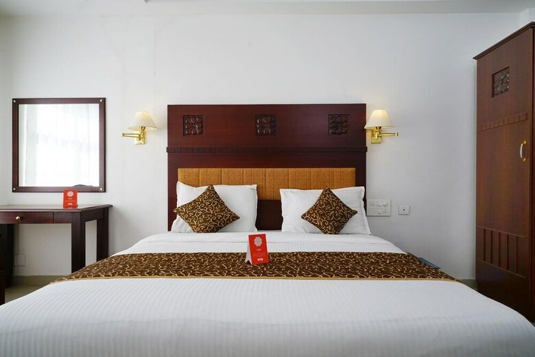 Hotel Chandana Residencys