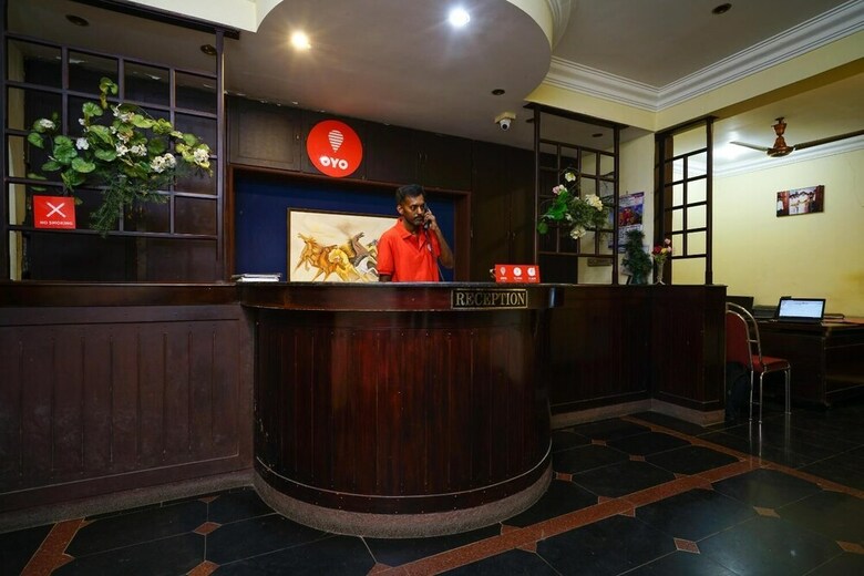 Hotel Chandana Residencys