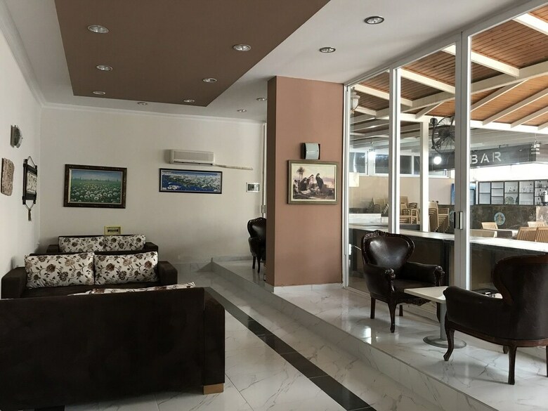 Park Marina Hotel
