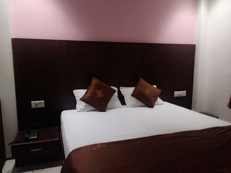 Hotel Shreeram