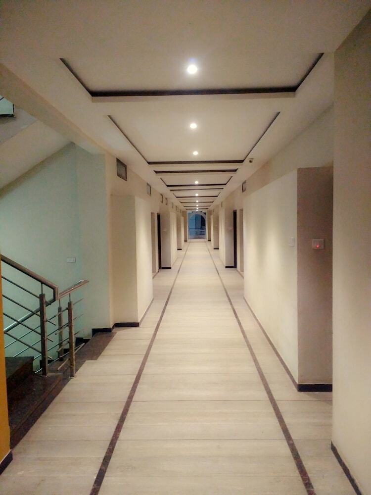Hotel Shreeram