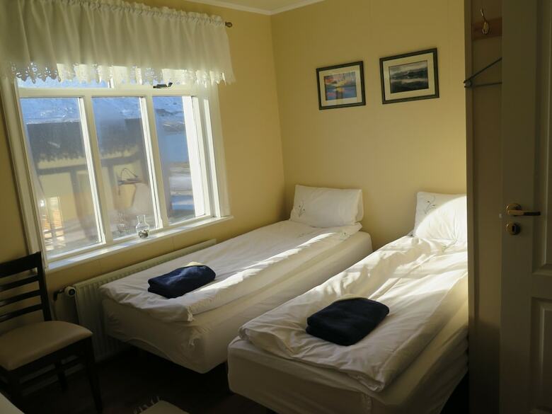 Hotel Mj�eyri Travel Holiday Homes