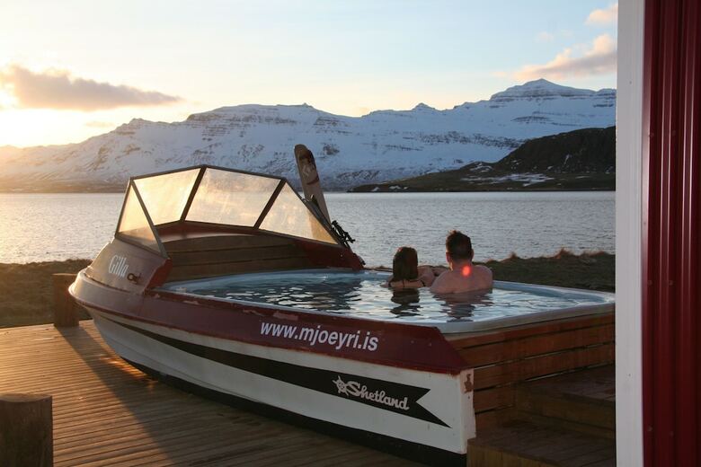 Hotel Mj�eyri Travel Holiday Homes