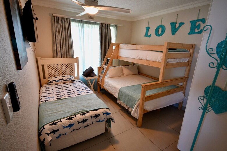 Apartamentos Laguna La Crete 74