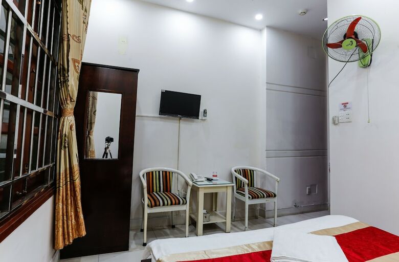Oyo 395 Anh Quoc Hotel
