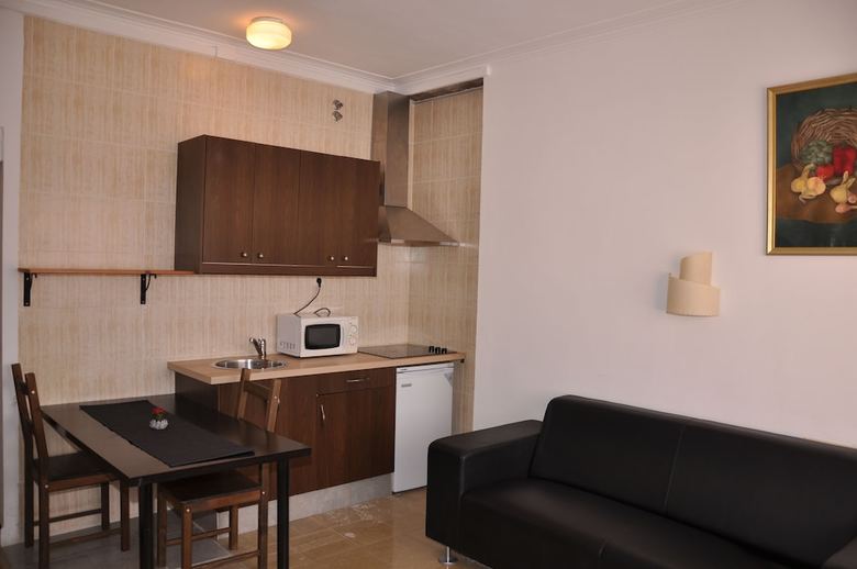 Wellamar Hotel & Apartments