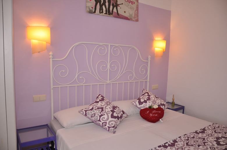 Wellamar Hotel & Apartments