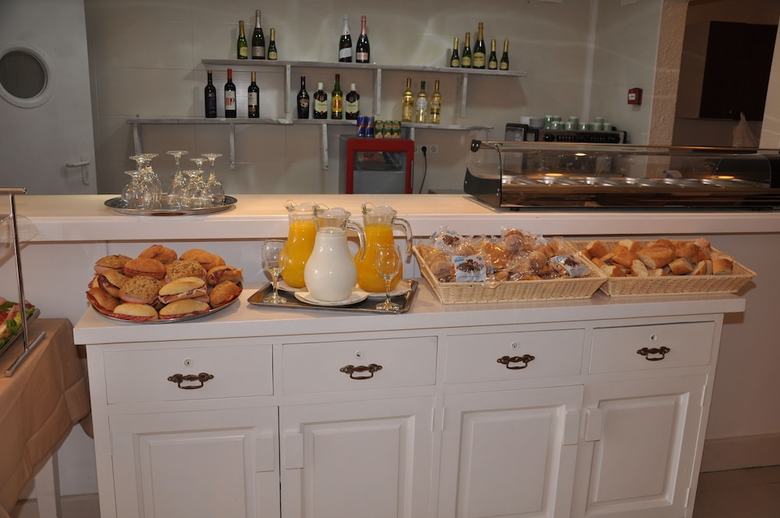 Wellamar Hotel & Apartments