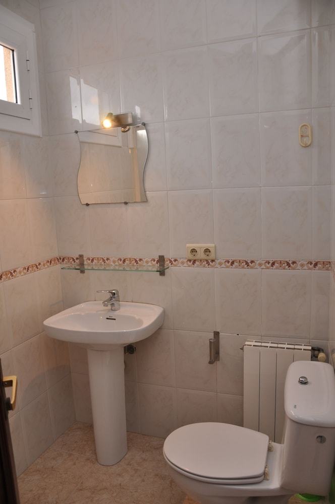 Wellamar Hotel & Apartments