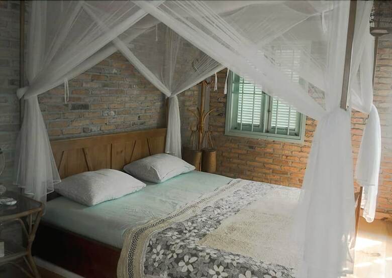 Nam Thi Holiday Home