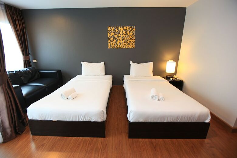 Hotel Zzz Crest Chiang Mai