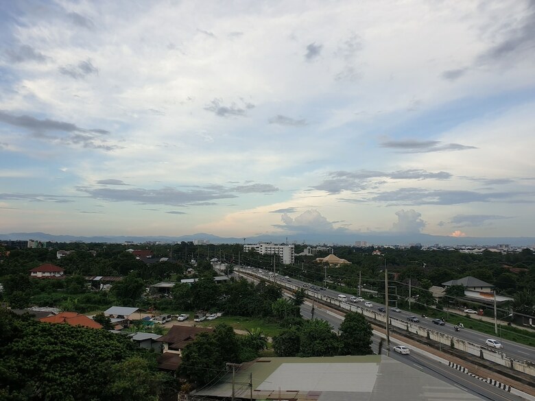 Hotel Zzz Crest Chiang Mai