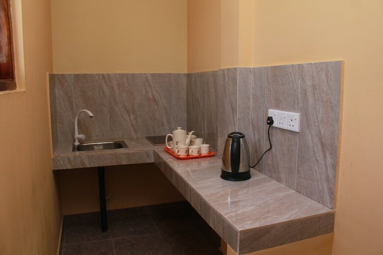 Hotel Anura Guest Inn