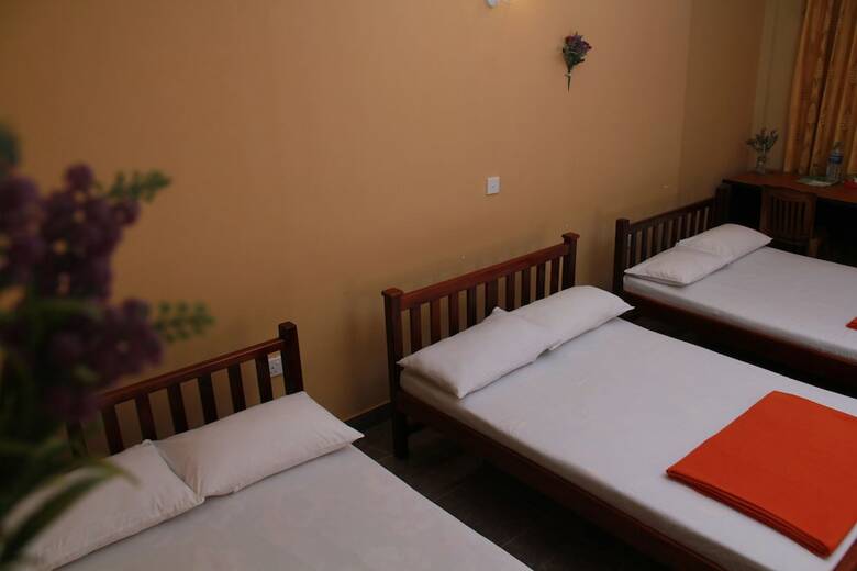 Hotel Anura Guest Inn