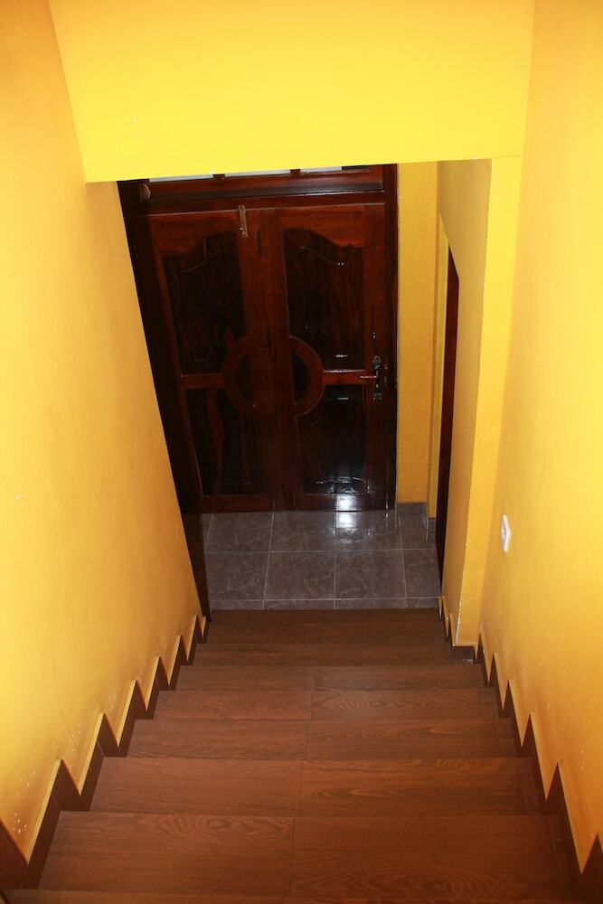 Hotel Anura Guest Inn