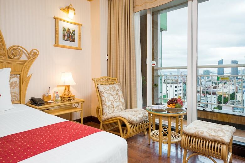 Senriver Hotel
