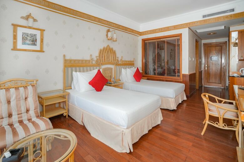 Senriver Hotel