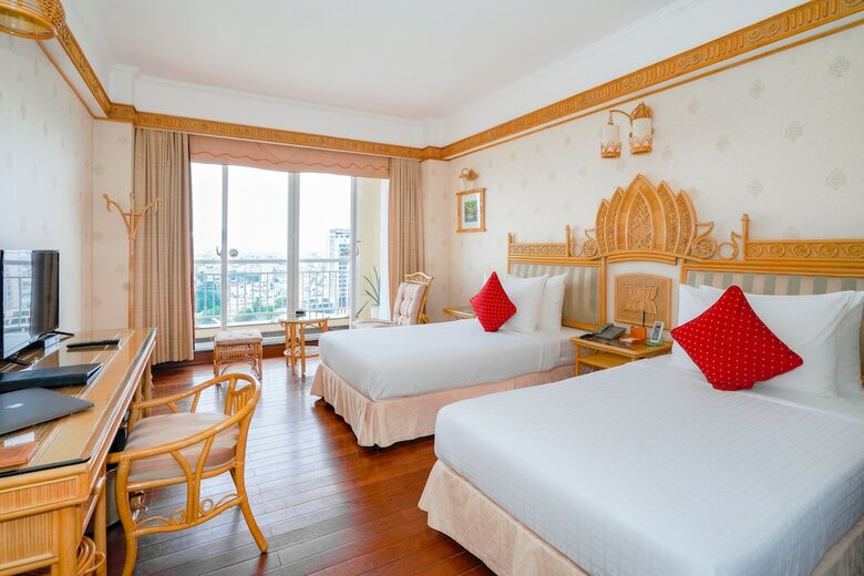 Senriver Hotel