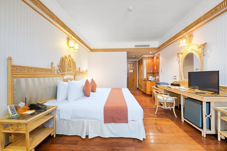 Senriver Hotel