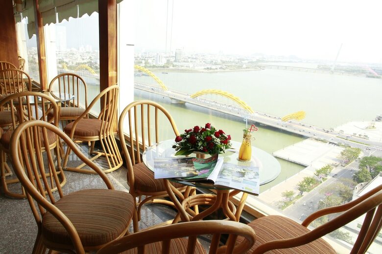 Senriver Hotel