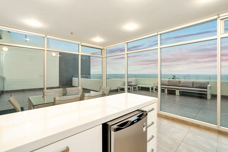 Apartamentos Glenelg Skyline Beachfront Penthouse, Adelaide