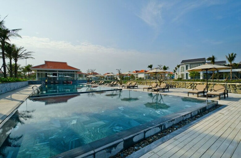 Ocean Apartment In Resort