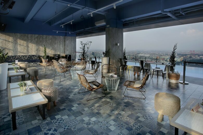 Hotel The Zuri Palembang