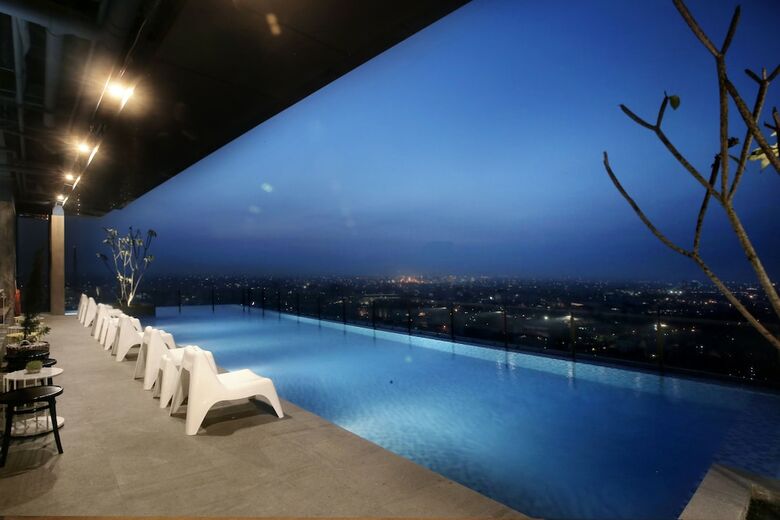 Hotel The Zuri Palembang