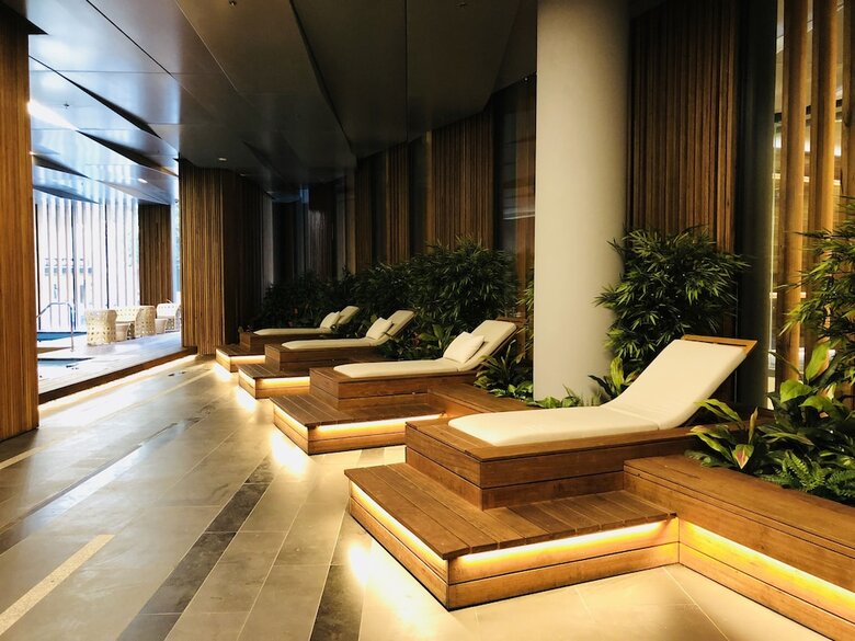 Explore Docklands Lovely Apartment Lvl8
