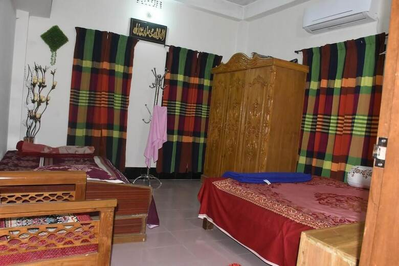 Hotel Paradise Lodge