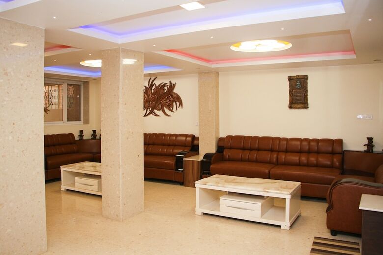 Hotel Desantosh Residency