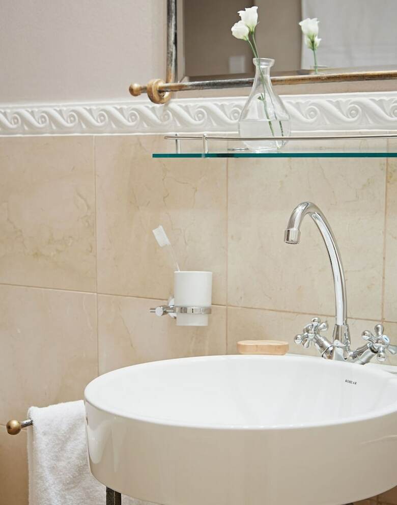 Hotel Apartments Almandine