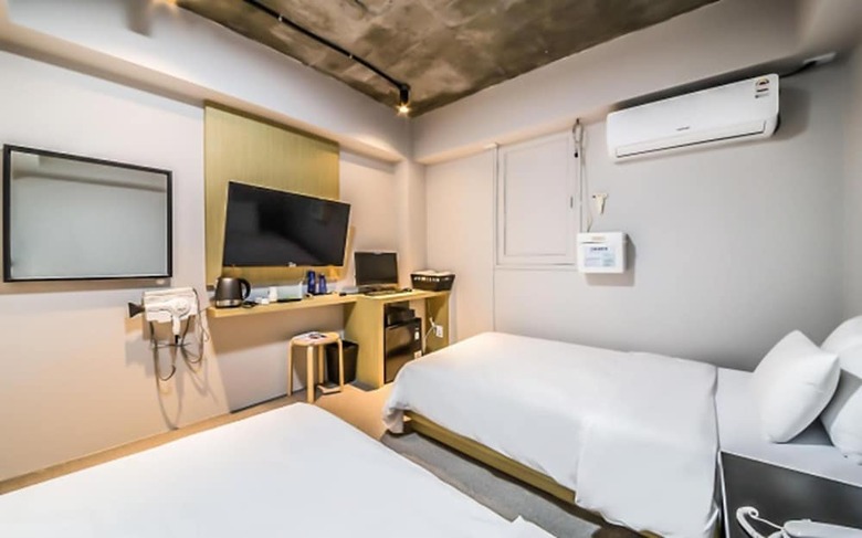 Junoh Hotel