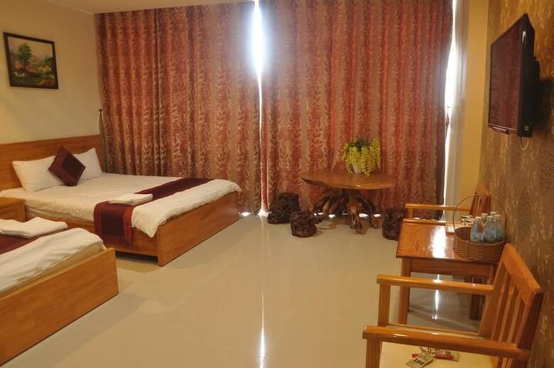 Hostal Sunrise Hotel - Hostel