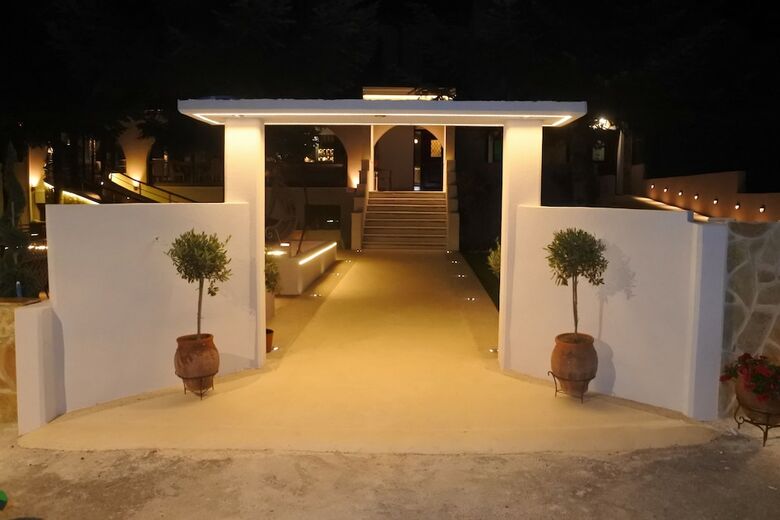 Konaki Hotel & Spa